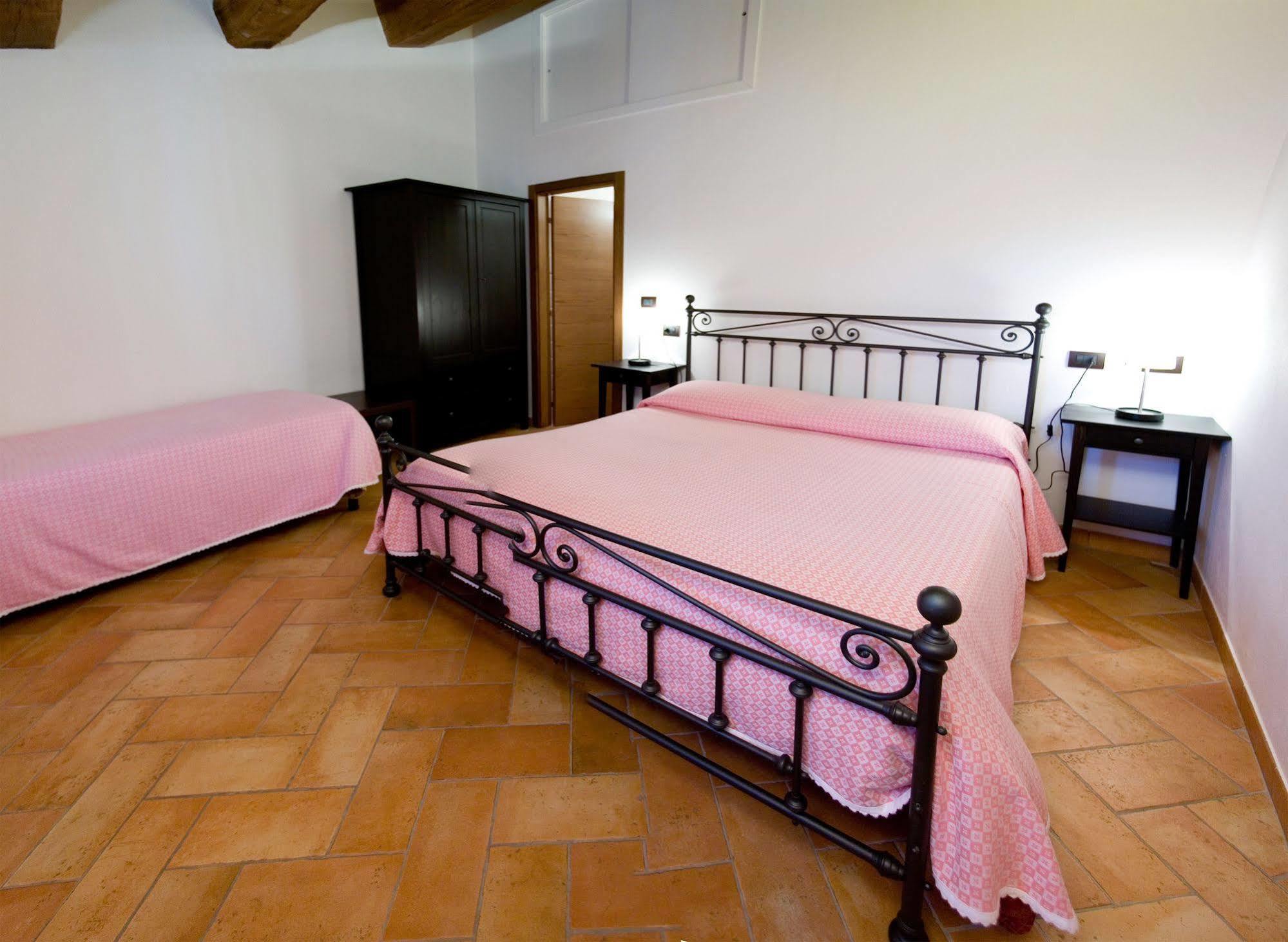 Villa Martina Fermignano Kültér fotó